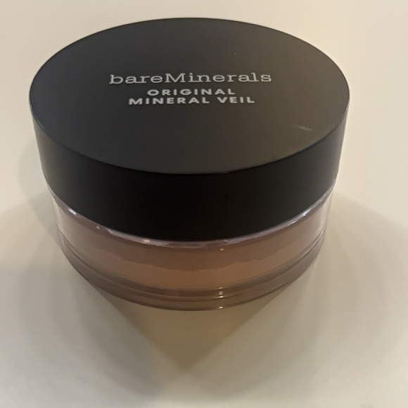 bareMinerals Translucent Mineral Veil Setting Powder - Picture 4 of 4
